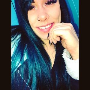 Meet your Posher, Teresa